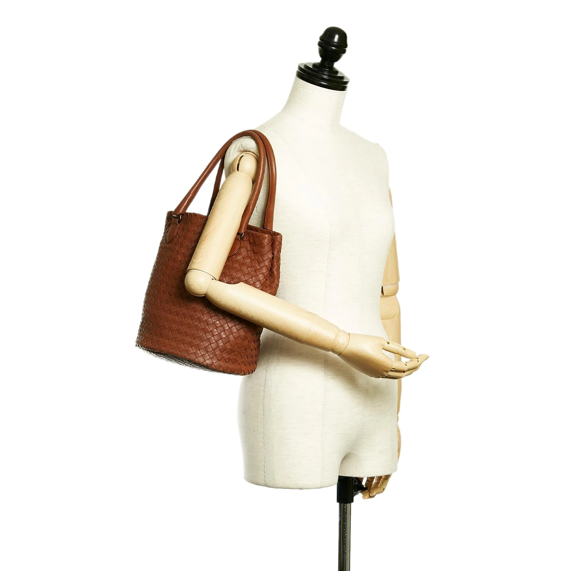 Bottega Veneta Intrecciato Leather Tote Bag (SHG-31765)