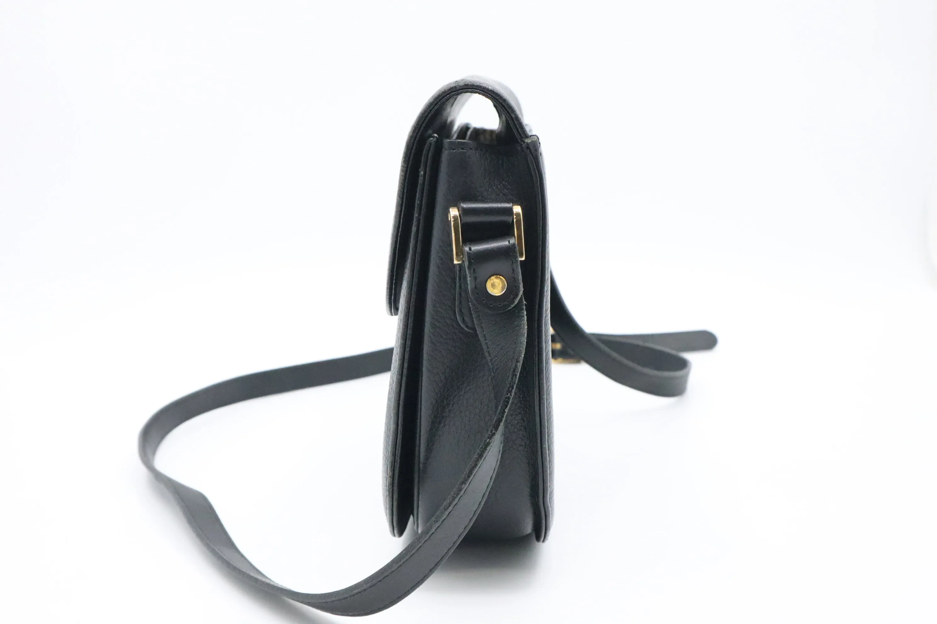 Burberry Crossbody in Black Leather