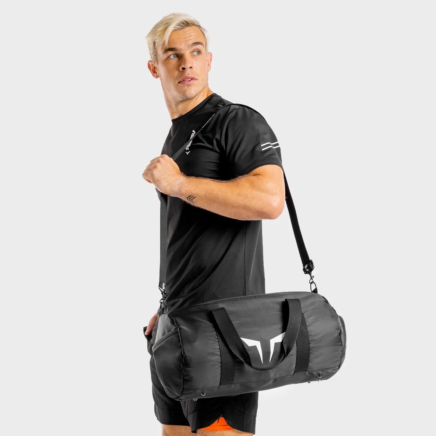 Core Holdall Small - Onyx