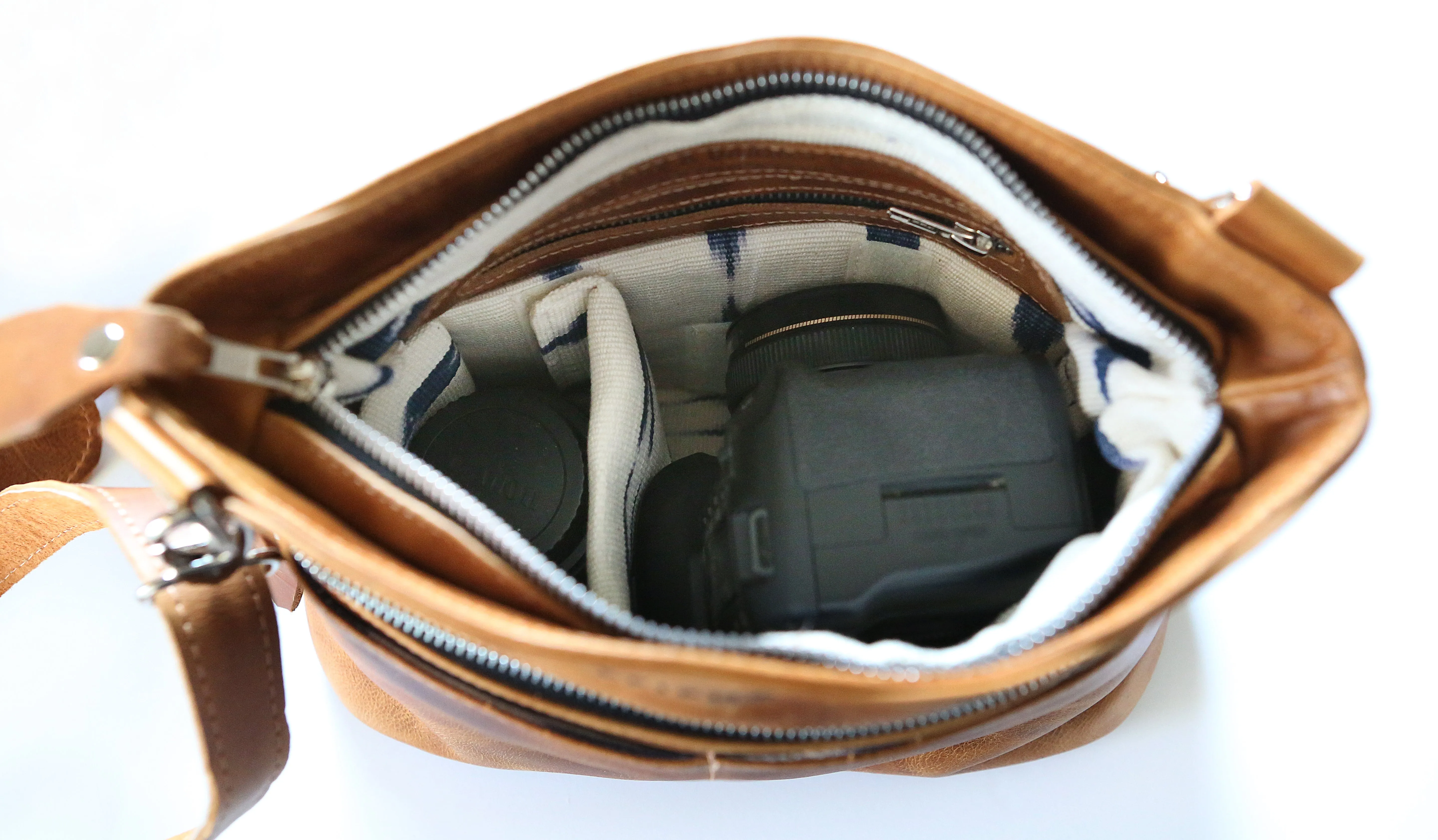 Cortina Camera Bag