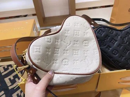 Designer Handbags LN 990