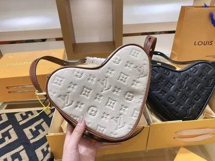 Designer Handbags LN 990