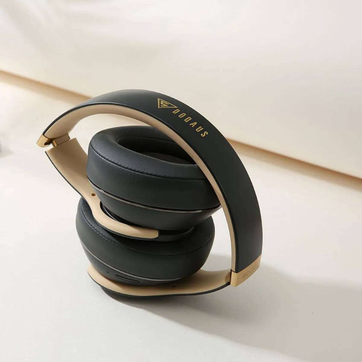 DOQAUS VOGUE 9 Bluetooth Headphones