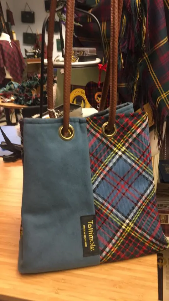 Extra Large Tattimole Tartan Bag in Anderson