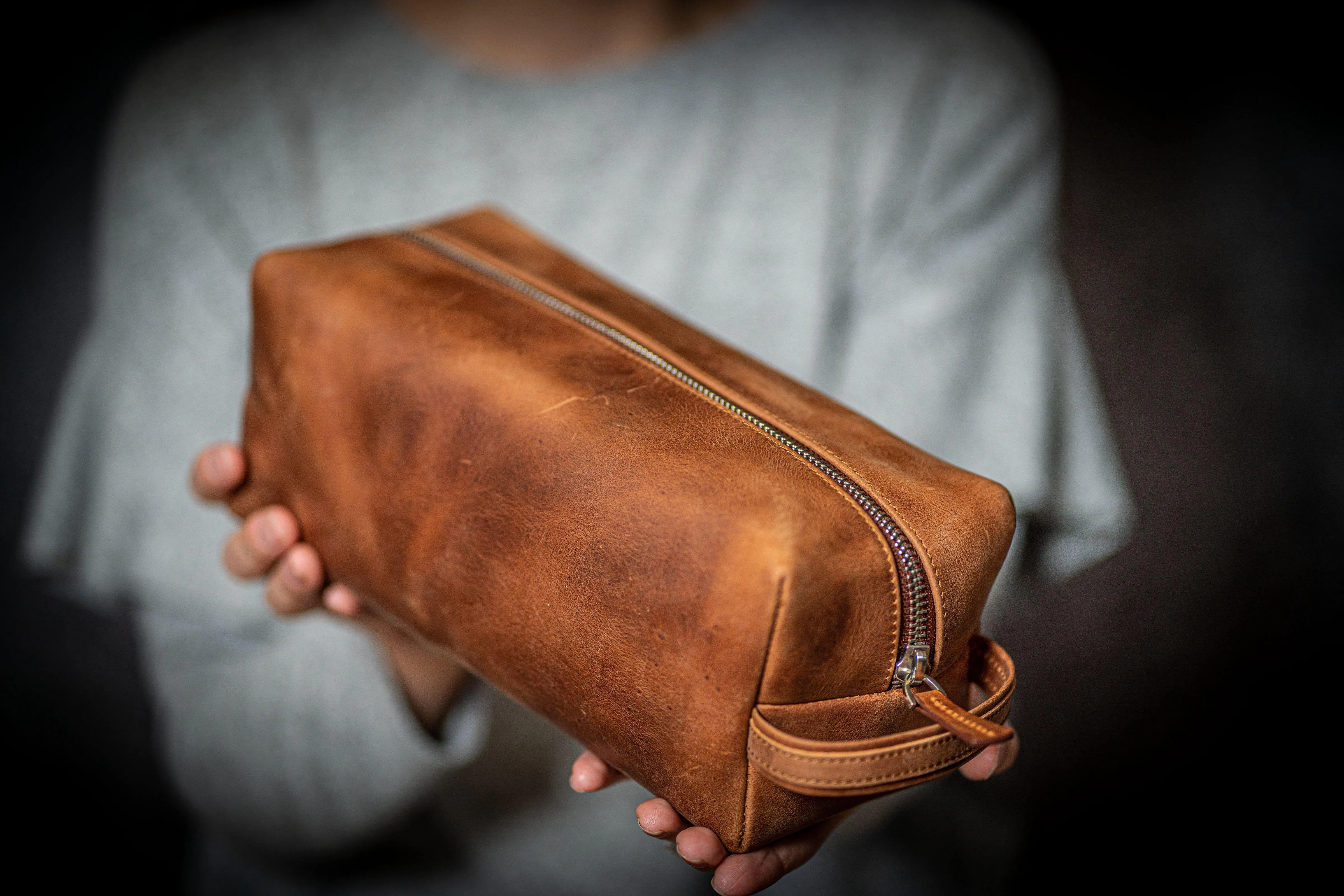 Leather Classic Dopp Kit & Travel Toiletry Bag - Crazy Horse Tan