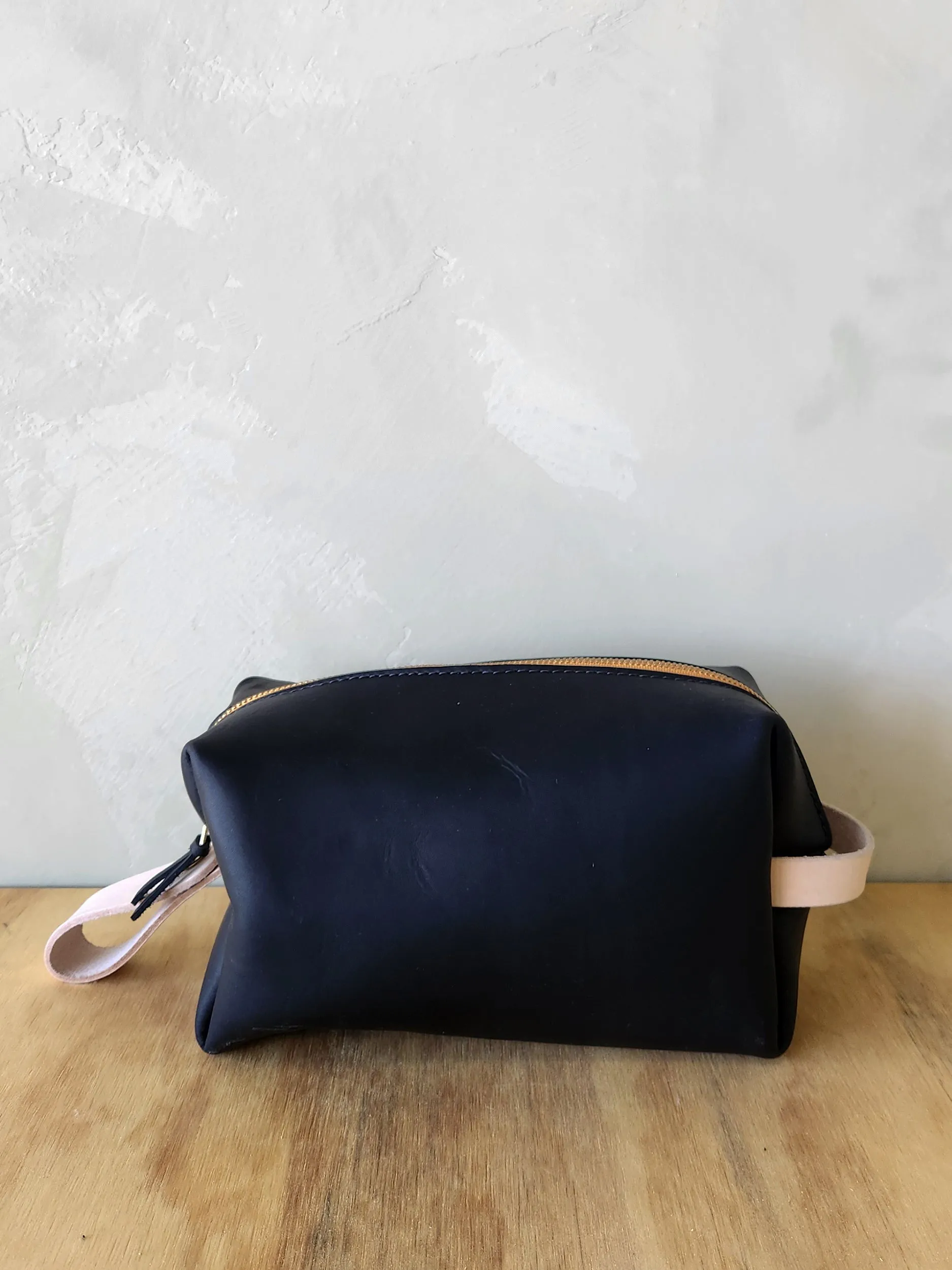 Leather Dopp Kit - Black