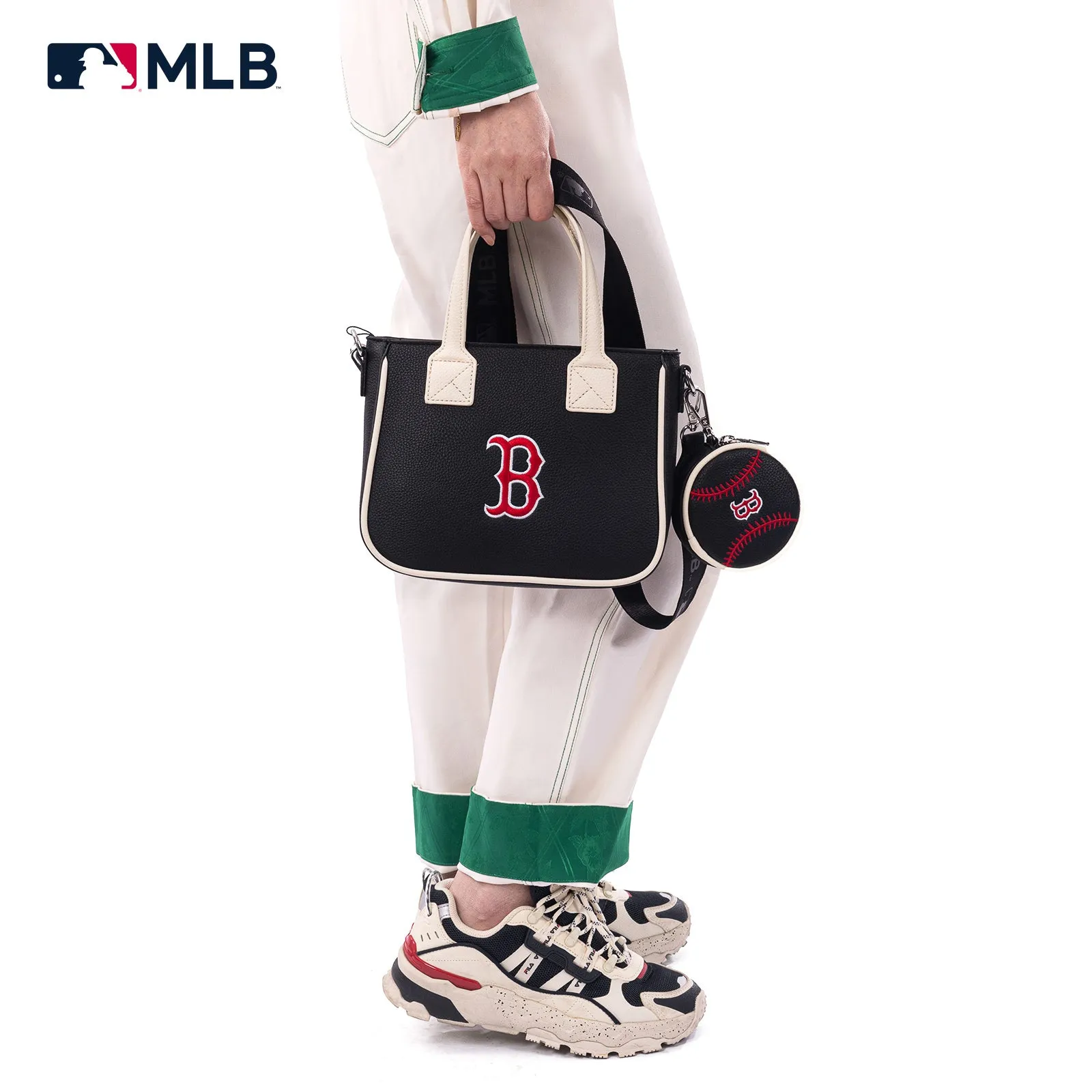 MLB-BR103 MLB Boston Red Sox Team Tote/Crossbody with Baseball Coin Pouch