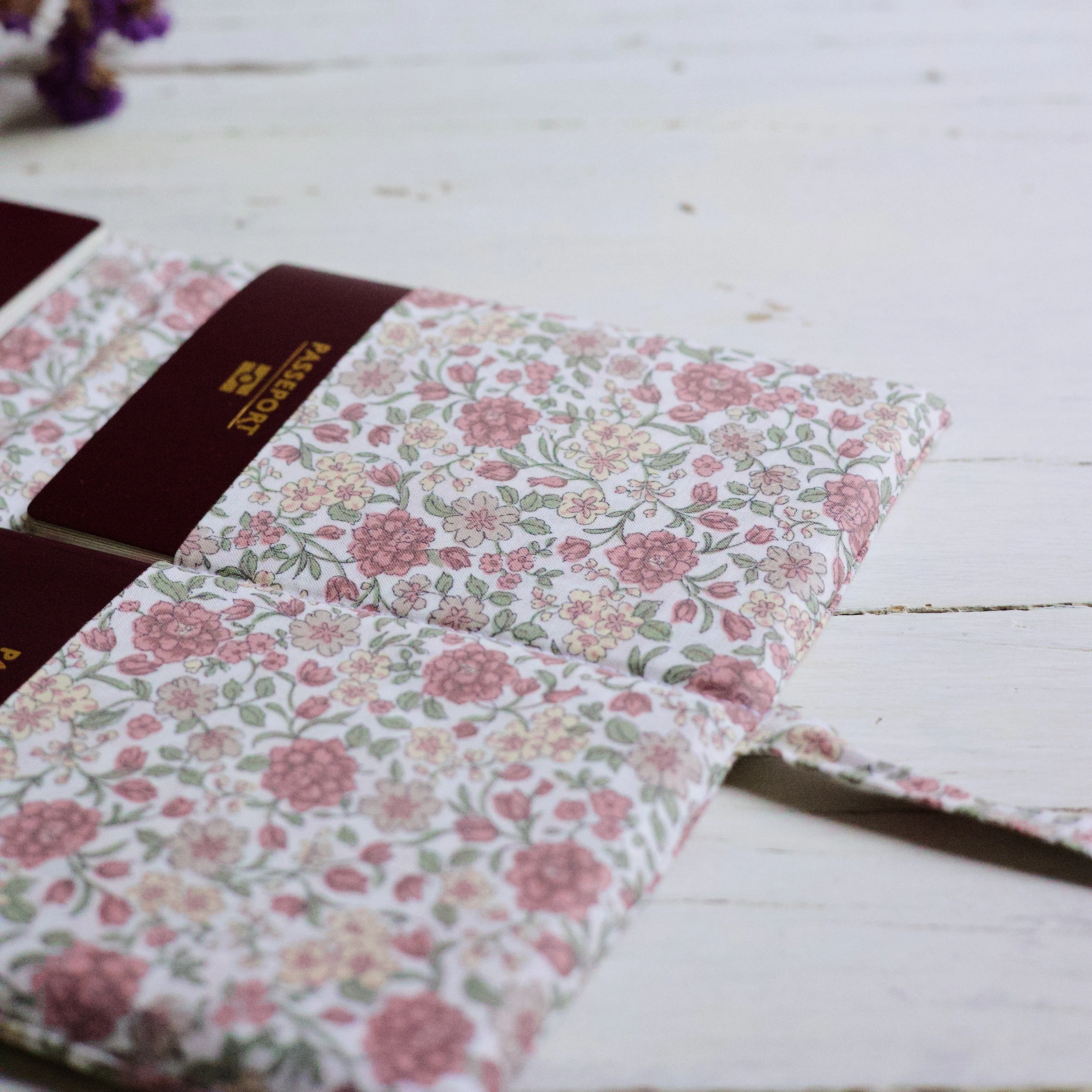 Passport holder FAMILY - Flowers