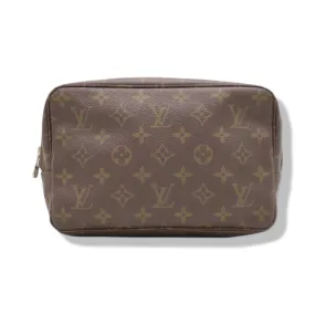 Pre-Owned Louis Vuitton Trouse Toilette 23 Monogram Canvas Toiletry Bag - LV2088