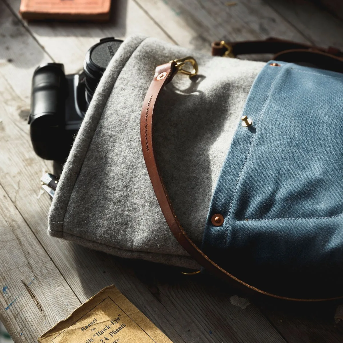 Roam Camera Bag