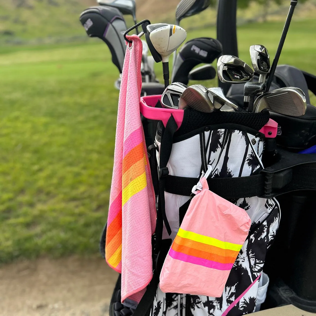 Set of 2: Golfher's Sunset Magnetic Golf Towel and Golf Accessory Bag