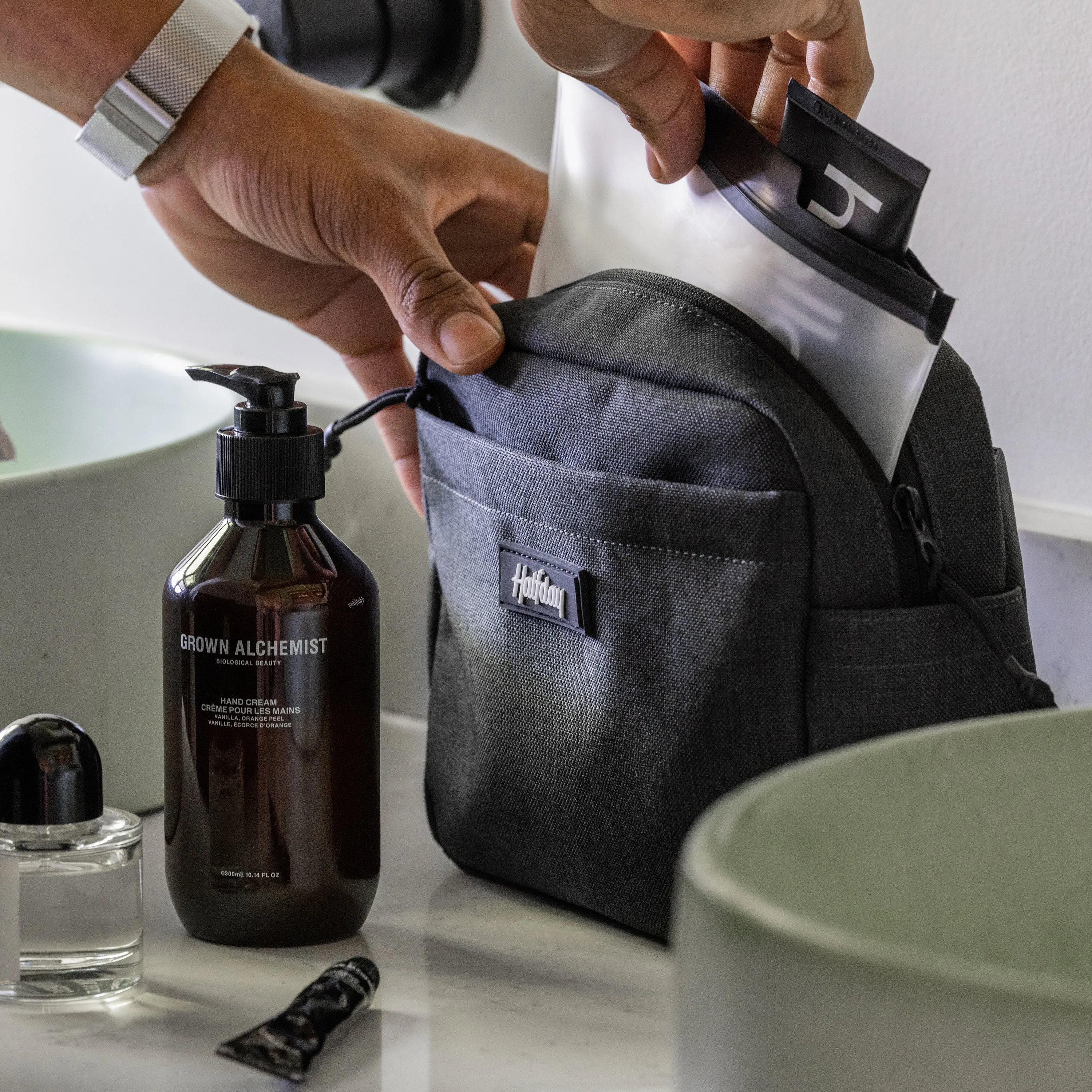 The Sidecar Toiletry Kit