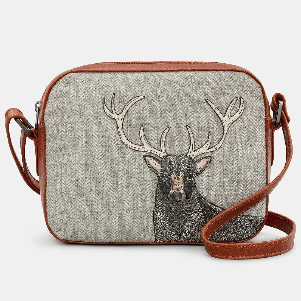 Yoshi Brown   Tweed Highland Stag Belmont Cross Camera Leather Bag