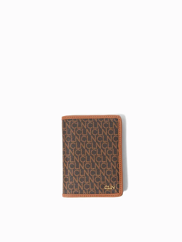 Zeya Passport Holder